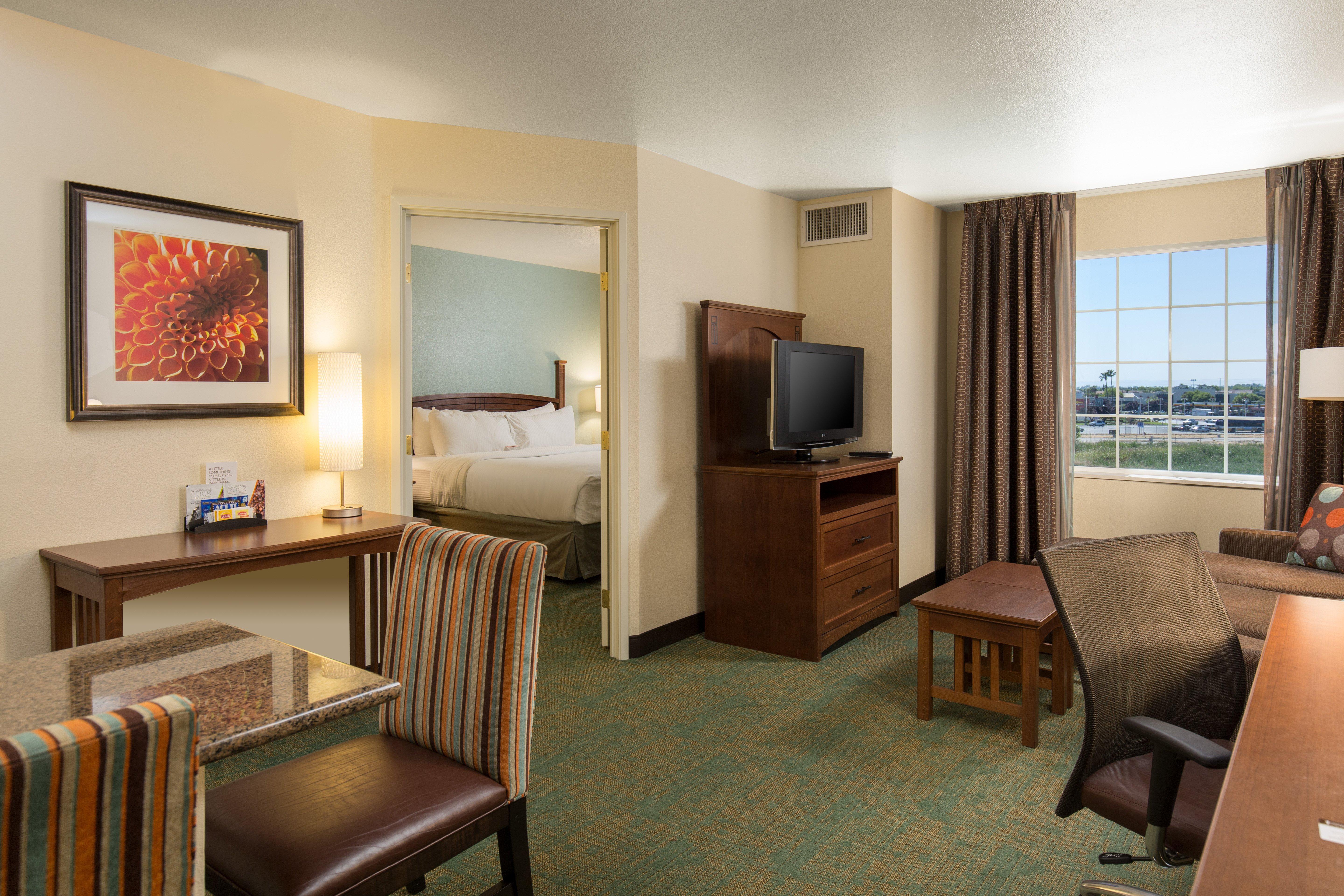 Staybridge Suites Sacramento Airport Natomas, An Ihg Hotel エクステリア 写真
