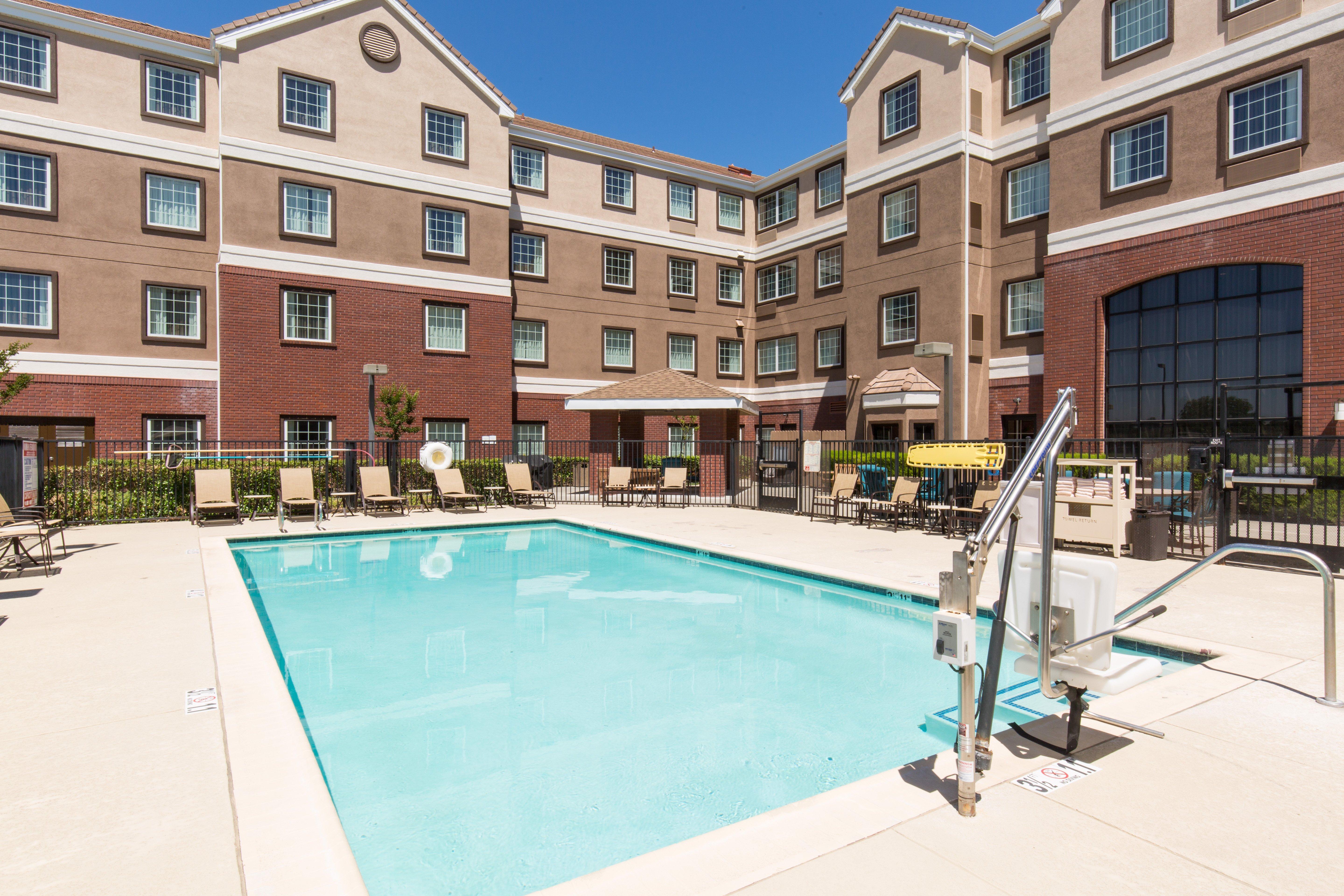 Staybridge Suites Sacramento Airport Natomas, An Ihg Hotel エクステリア 写真