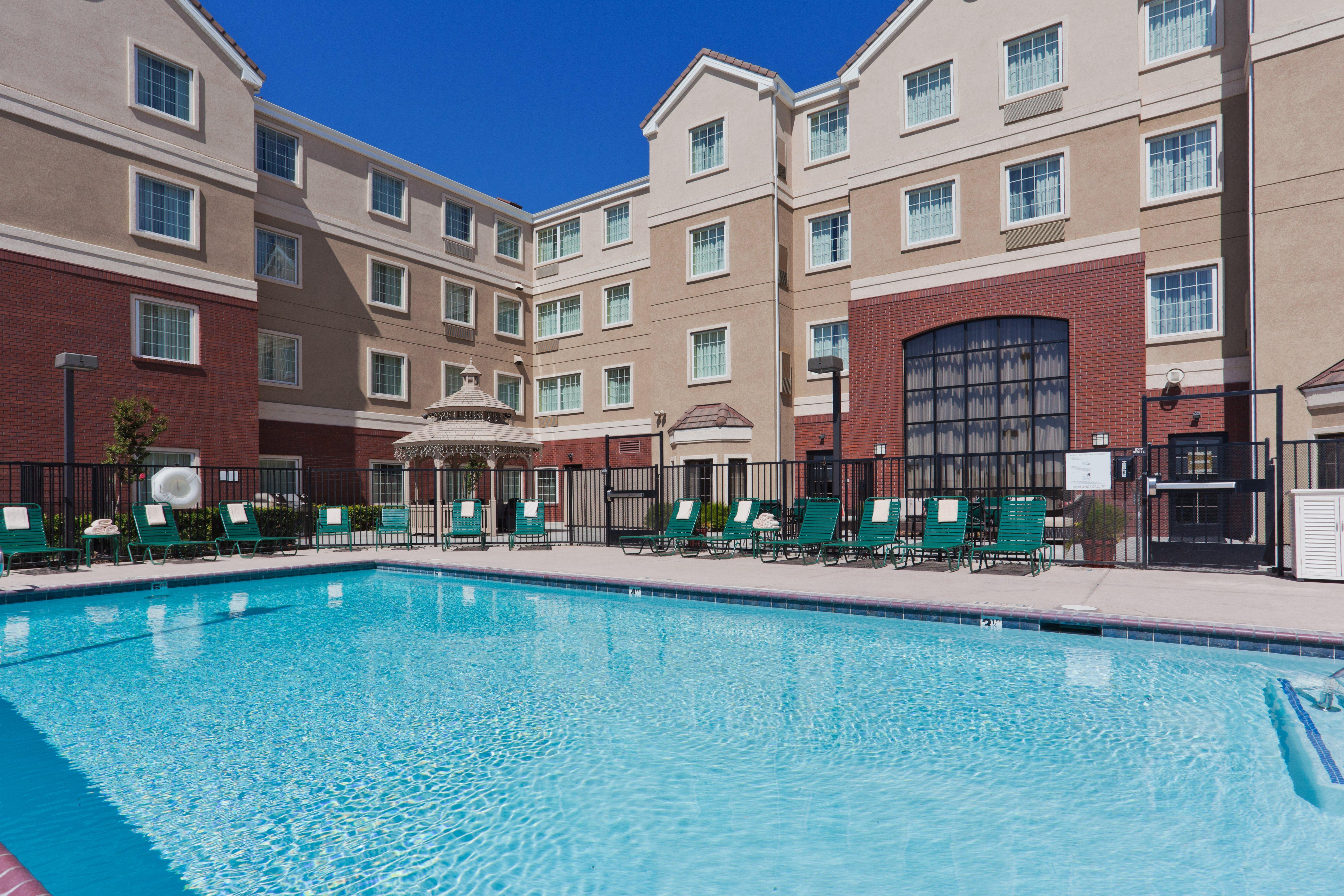Staybridge Suites Sacramento Airport Natomas, An Ihg Hotel エクステリア 写真