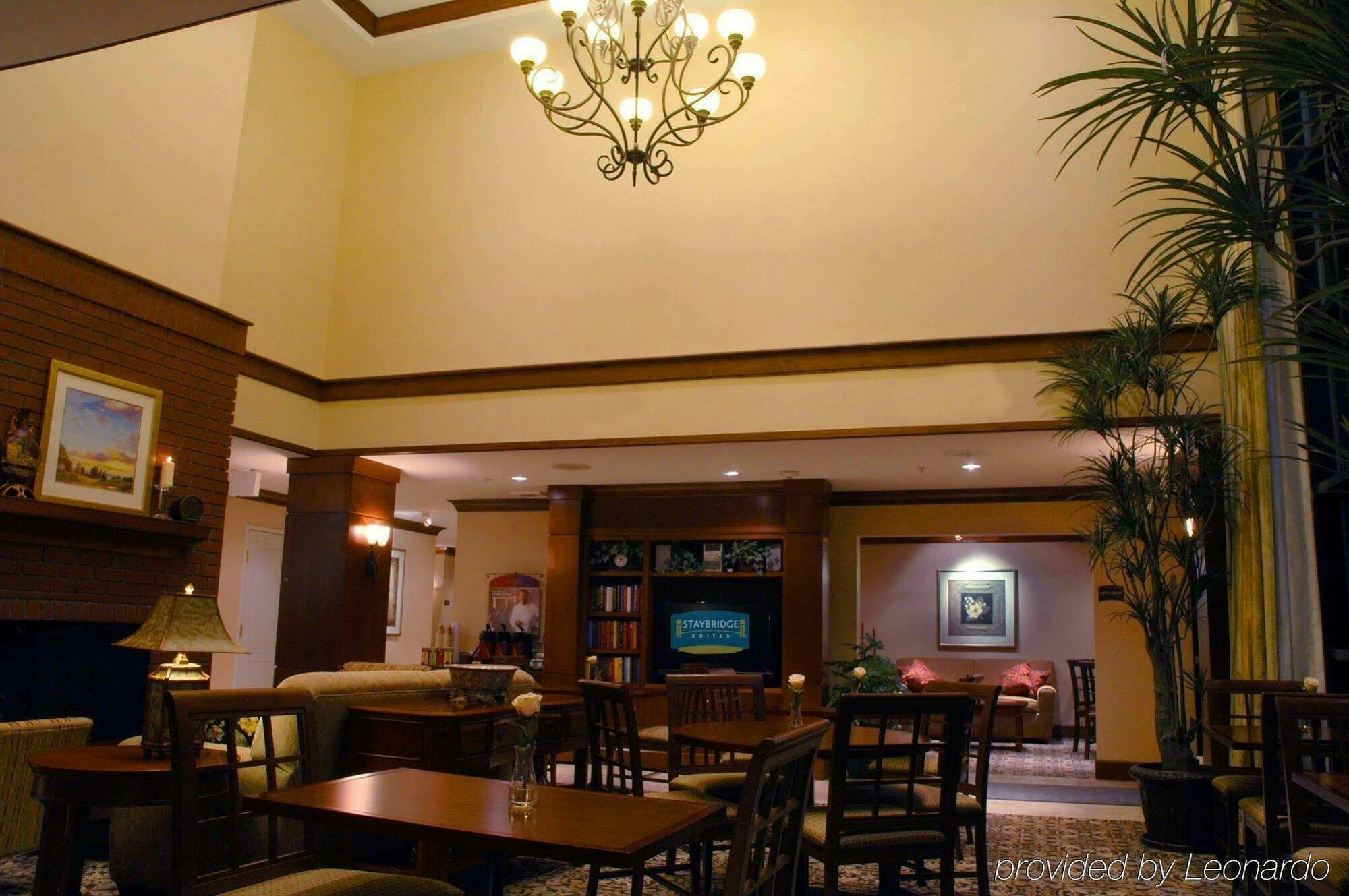 Staybridge Suites Sacramento Airport Natomas, An Ihg Hotel エクステリア 写真