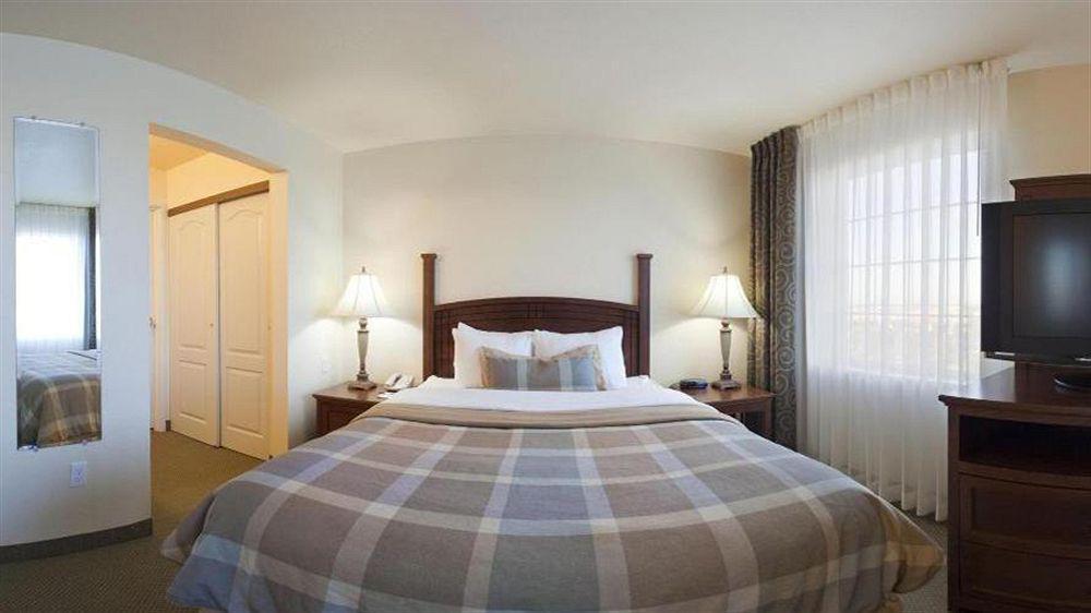 Staybridge Suites Sacramento Airport Natomas, An Ihg Hotel エクステリア 写真